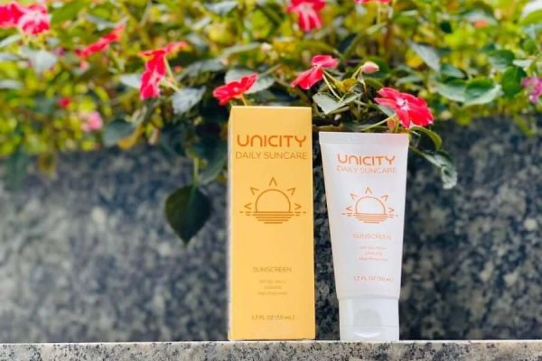 Hình ảnh thực tế Kem chống nắng Unicity